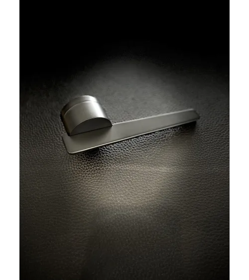 Futuristic JUMELLE door handle designer handle