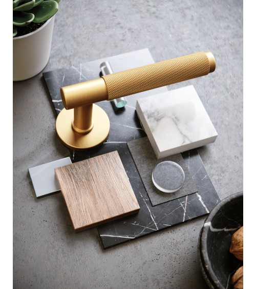 Satin gold Time Slim door handle design handle