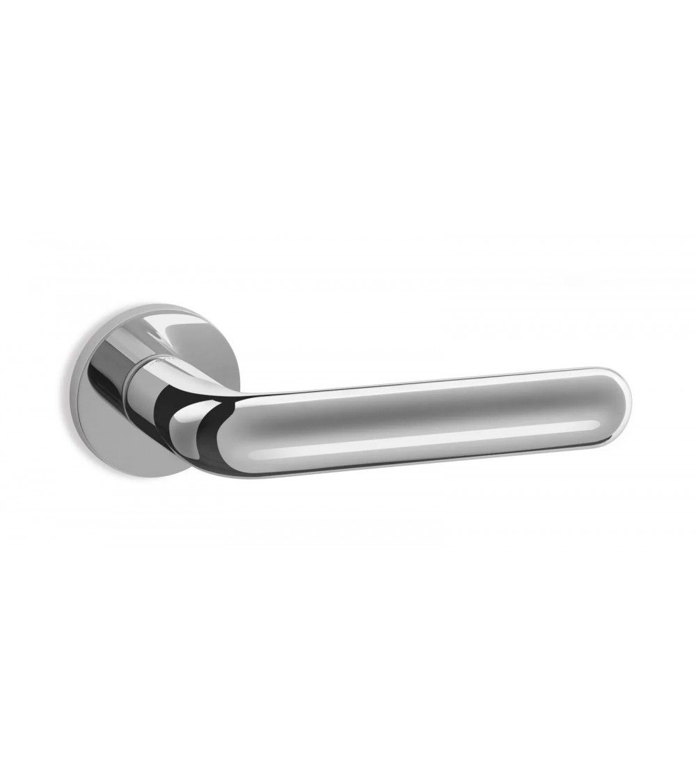 Modern ENTO HANSA door handle in brass