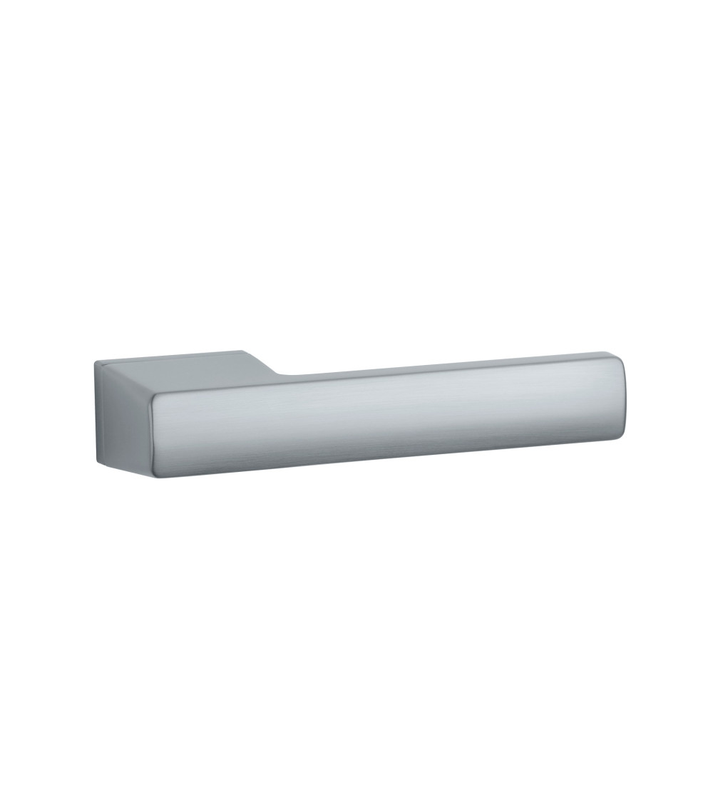 Satin chrome BRISA design door handle