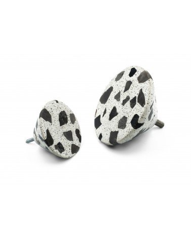 Concrete furniture knob - Urbi & Orbi Demenico Rocks Cone - designer handle