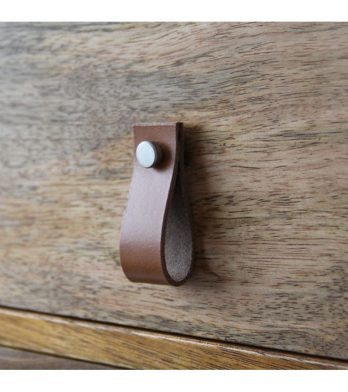 Furniture knob light tan leather pull