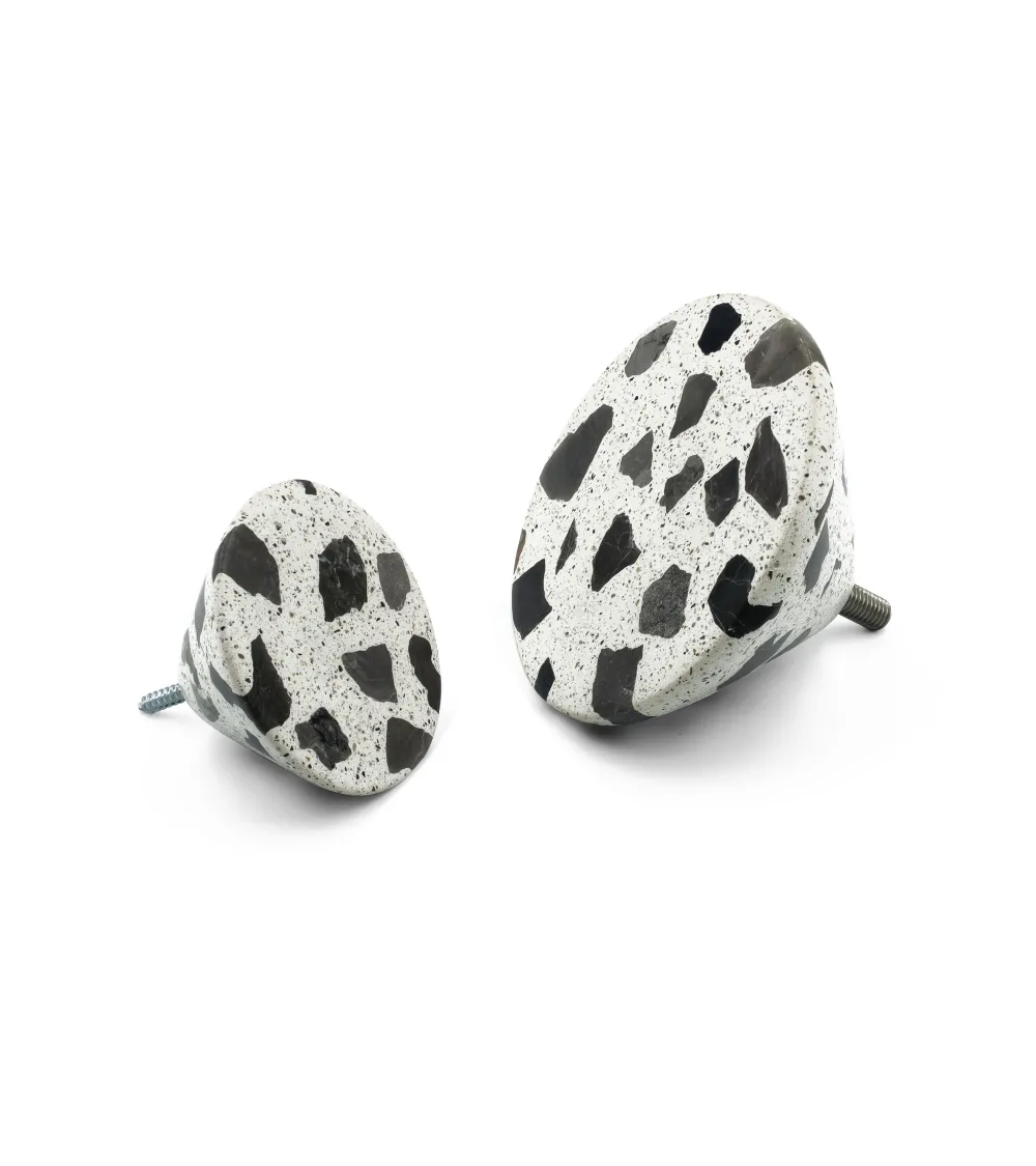 Cement furniture knob - Urbi & Orbi Demenico Rocks Cone - design handle