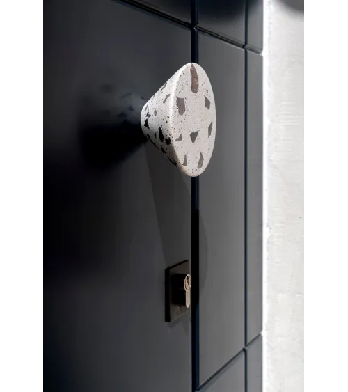 Cement furniture knob - Urbi & Orbi Demenico Rocks Cone - design handle