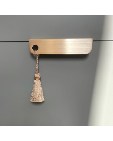 EDIT O brass furniture handle design handle with tassel