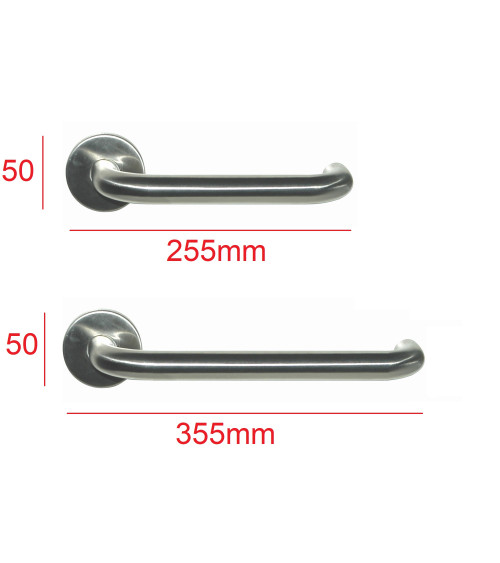 PRM door handle Reteuil model on a door