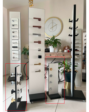 Small Display Panel with 8 Handles for Showroom