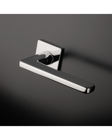 SETIA Polished Chrome Door Handle design handle fitted on a door