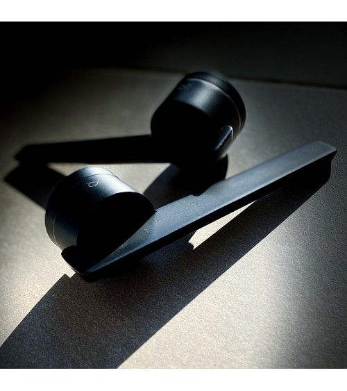 JUMELLE black door handle design handle
