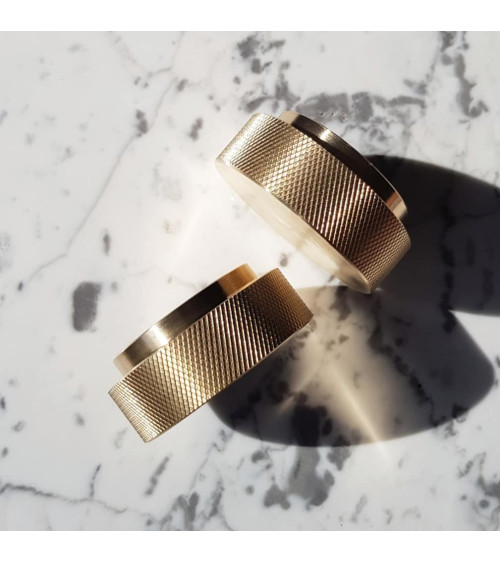Matt gold furniture knob TOVE designer handle