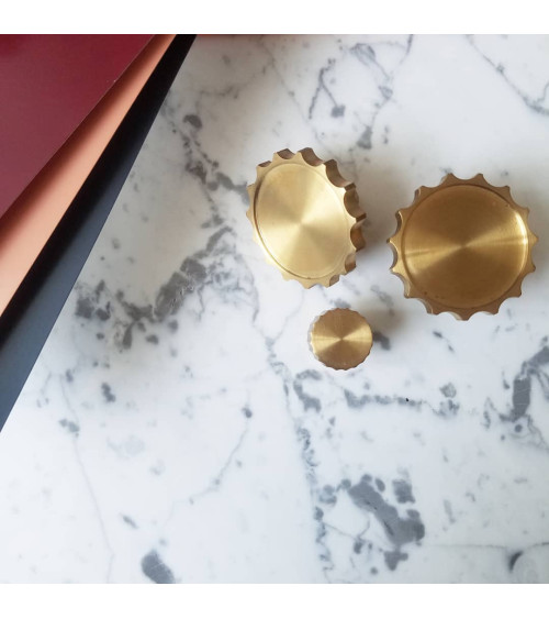 LEXI polished gold furniture knob design handle