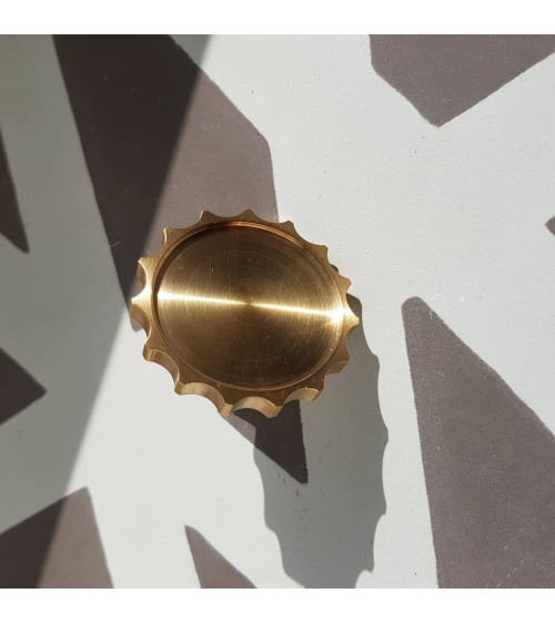 Brass Wall Hook Lexi - design handle