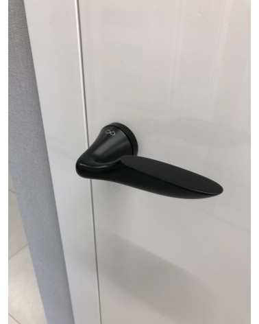 DOUCE zamak door handle design handle front view mounted on a door