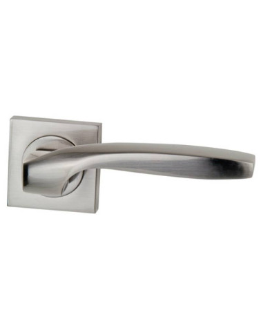 Zamak Door Handle with timeless charm - DORIS Model