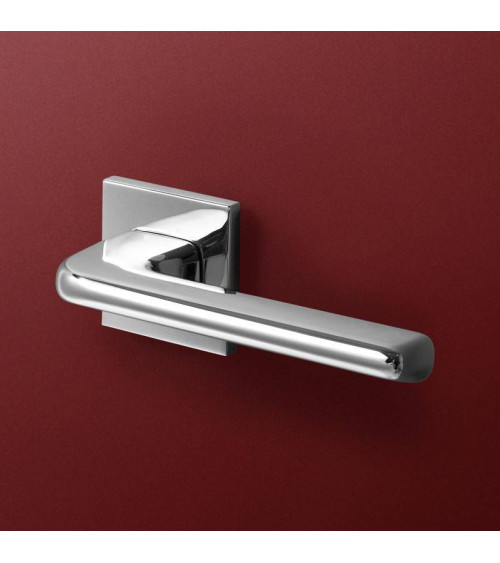 DIVO polished chrome door handles