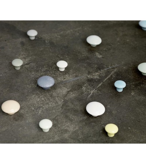Anne Black Dot furniture knob in yellow - size 30x30mm