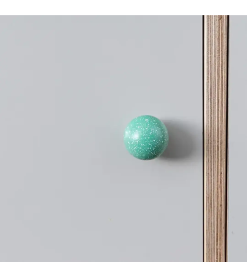 Beech wood furniture knob in light green/white Mix designer handle