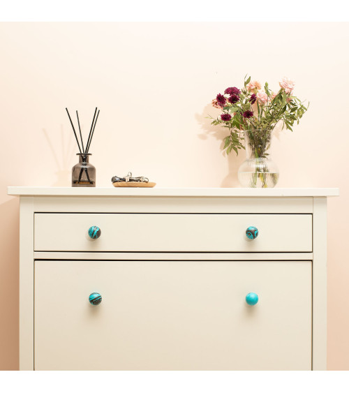 Beech wood furniture knob Lily s'enfuit Ebru