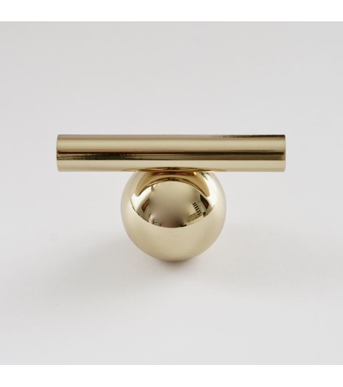 Furniture knob in shiny chrome brass, model 04