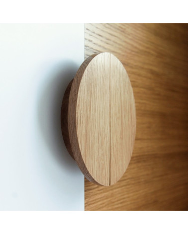 Semi-circular wooden furniture handle