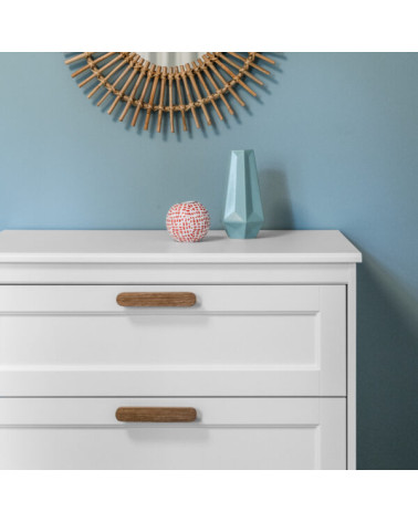 Basic elongated wooden furniture handle