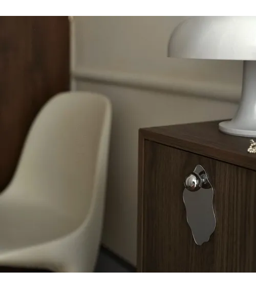 Oyster chrome furniture handle