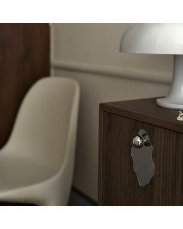 Oyster chrome furniture handle