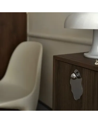 Oyster chrome furniture handle