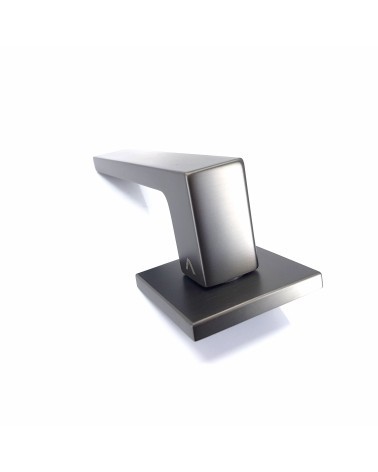 WARNA gunmetal door handle design handle zoomed view