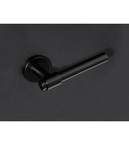 IRATY black PVD door handle