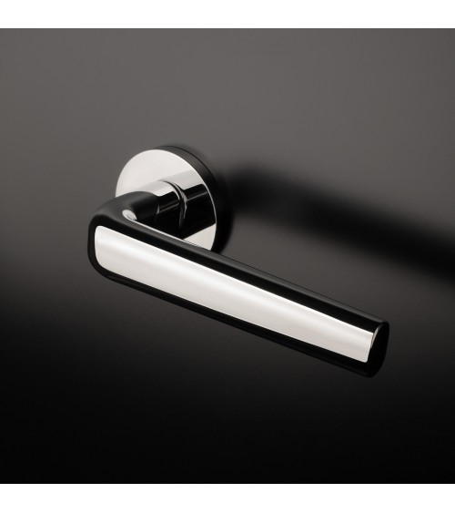INULLA chrome designer door handle