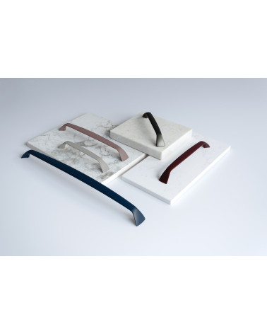 SONGO furniture handle design handle presented on plates
