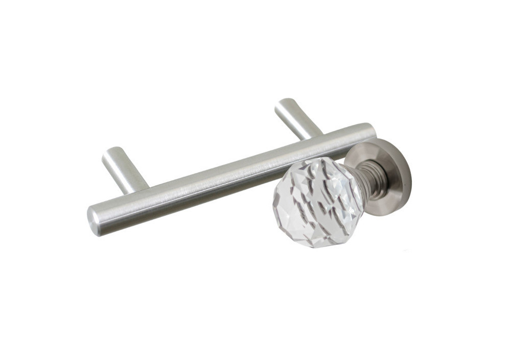 Knob or furniture handle: how to choose?